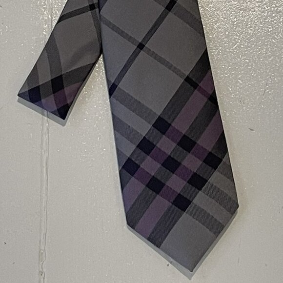 Burberry Manston Check Silk Tie - Picture 6 of 6